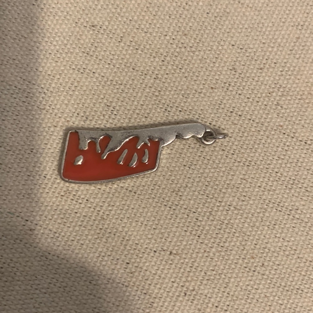 Charm pendant